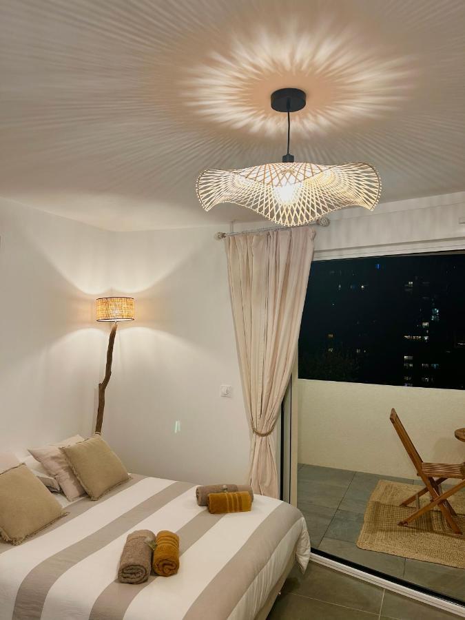 Luxueux Studio Neuf - Frontiere Monaco - Piscine - Parking Prive ภายนอก รูปภาพ